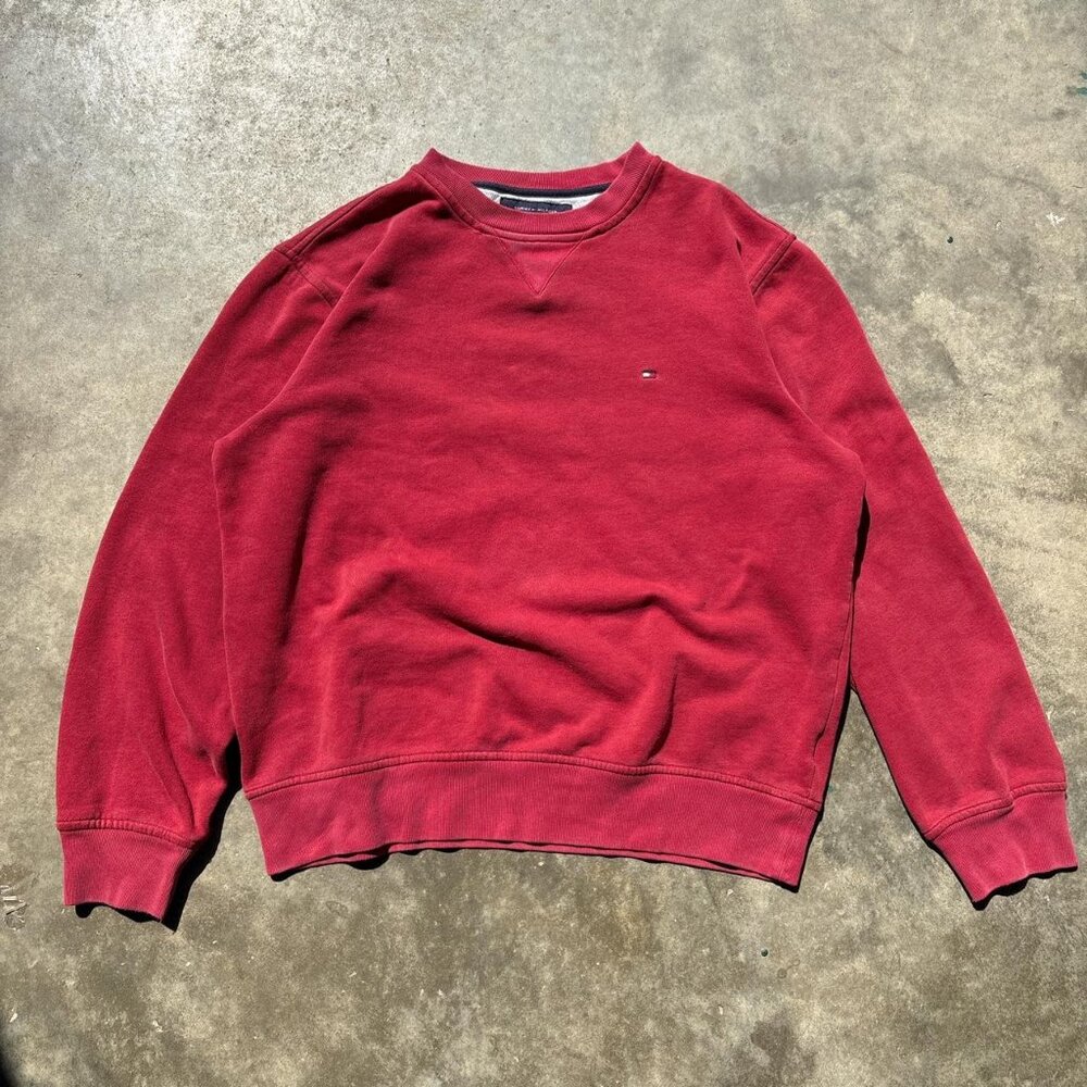 Tommy Hilfiger Men's Red and Burgundy Sweatshirt